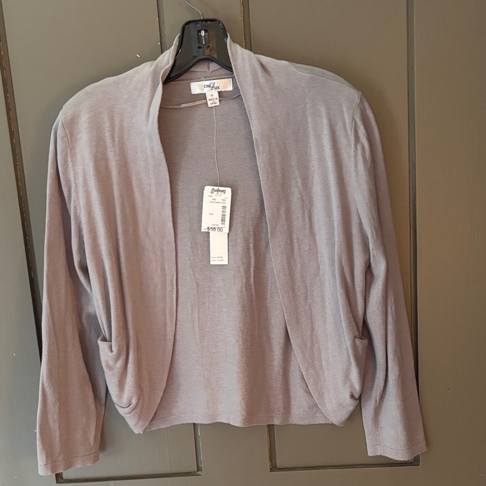 One 7 six Soft grey open front shrug with rounded front